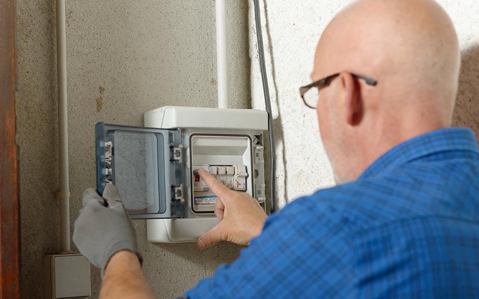 devis travaux électricité Saint-Cyr-l'École